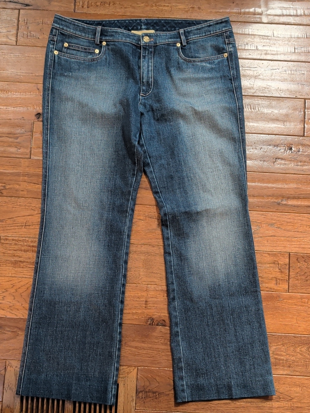 St. John Jeans Rhinestone Heart Classic Women's Straight-Leg Jeans - Dark Blue
